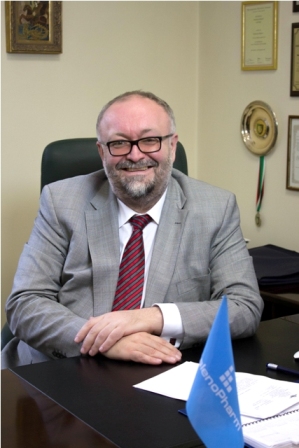 19 сентября празднует юбилей Генеральный директор ОАО "Фармацевтическая фабрика Санкт-Петербурга" 